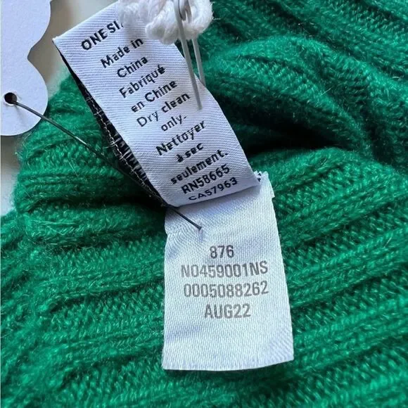 Nordstrom Cashmere Knit Kelly Green Beanie NWT  display picture 3